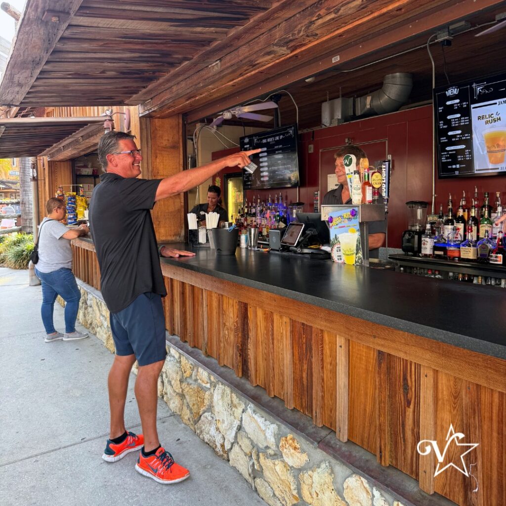 Brownwood Bar Hut