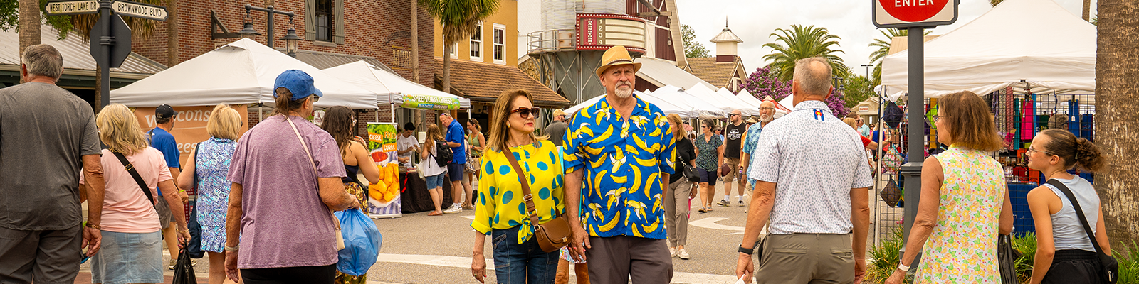 entertainment-hometown-market-brownwood-169-1600x400
