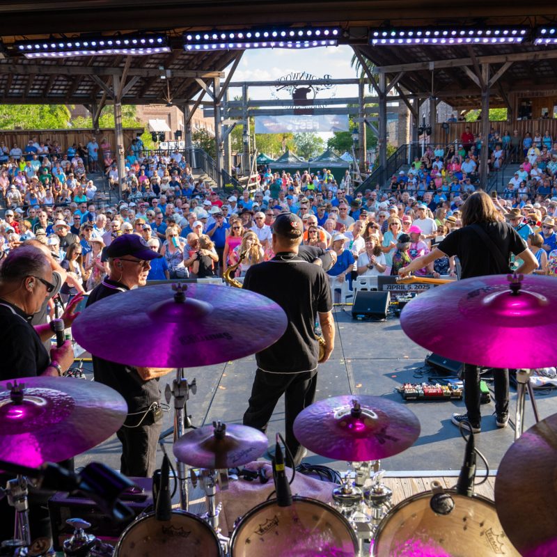 entertainment-rocky-fest-rockyandtherollers-101