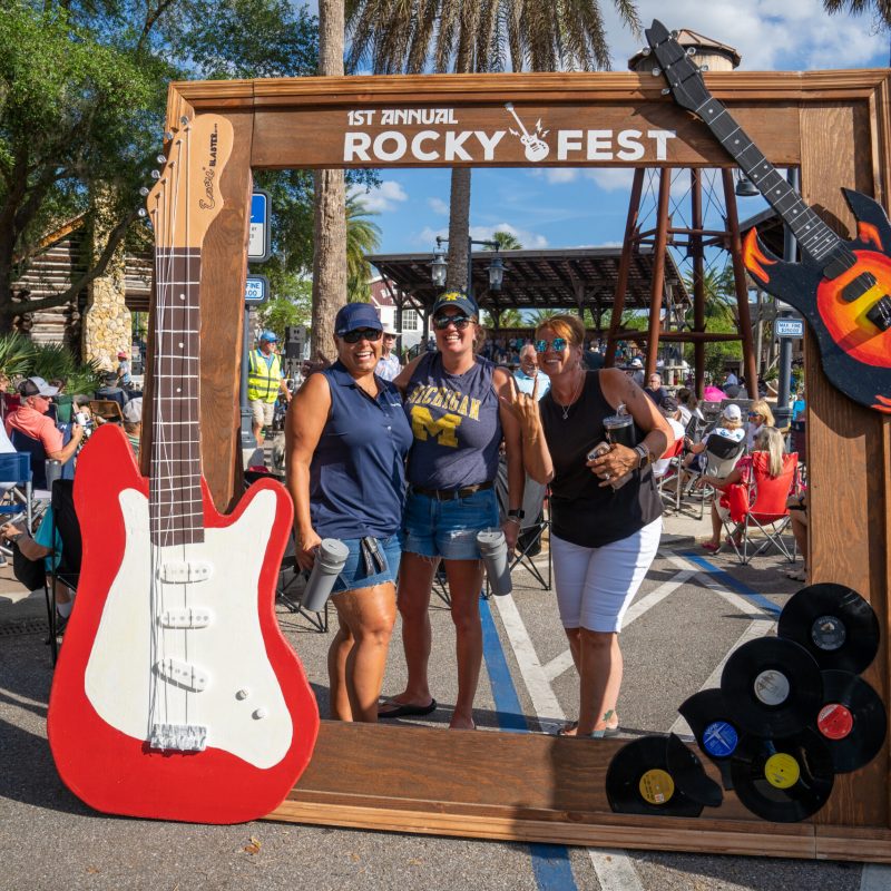 entertainment-rocky-fest-rockyandtherollers-71